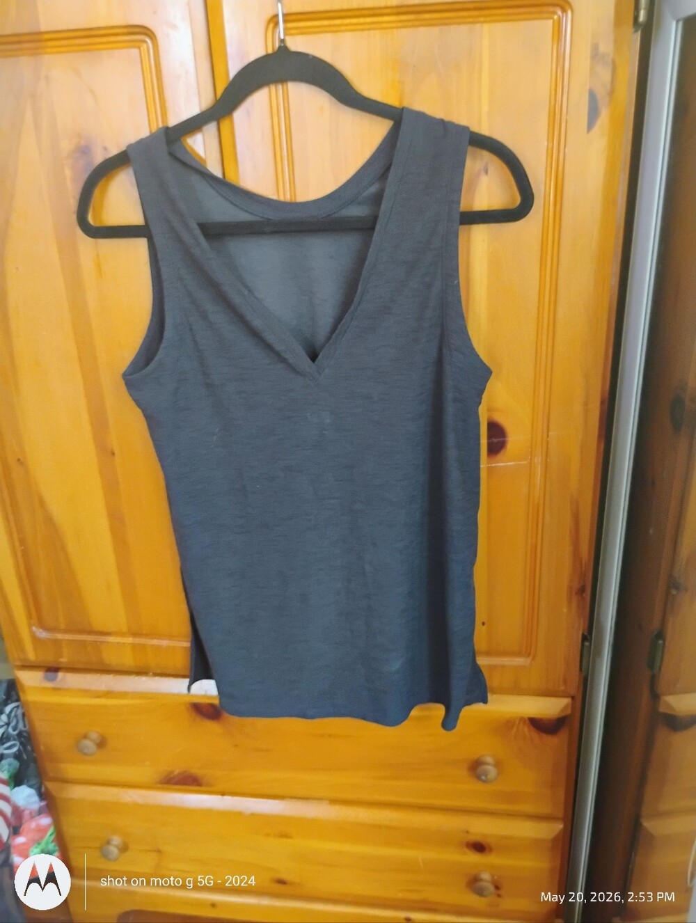 Classic V-Neck Women's Tank Top - Grey